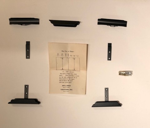 Screen-hanger set