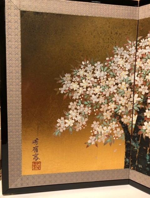 Figure of cherry blossoms at night