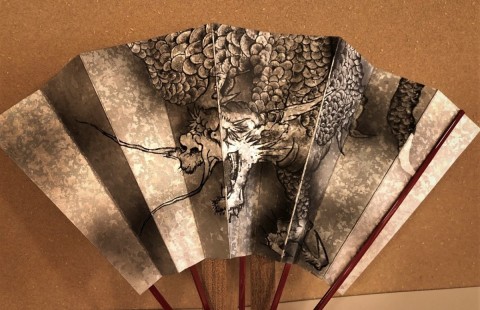 Ornamental fan, Dragon