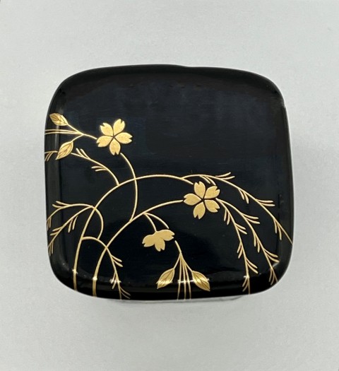Natsume,Tea container, Willow and cherry blossoms