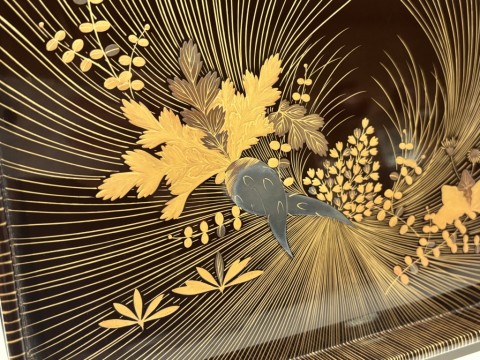 Wajima-nuri footed table with daikon radish and turnip design